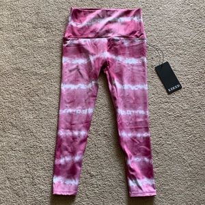 K-Deer seamless capri pink & white legging